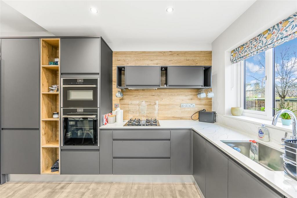 39 Lansdowne road-10.jpg