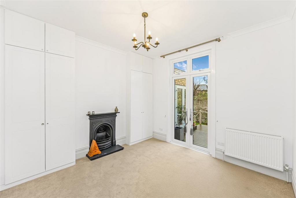 39 Lansdowne road-4.jpg