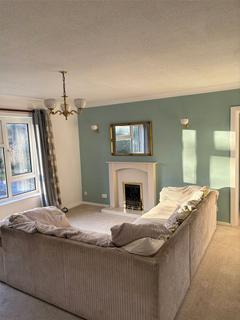 2 bedroom apartment for sale, Torrington Drive, Thingwall, Wirral, CH61