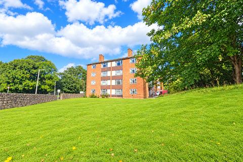 2 bedroom apartment for sale, Torrington Drive, Thingwall, Wirral, CH61