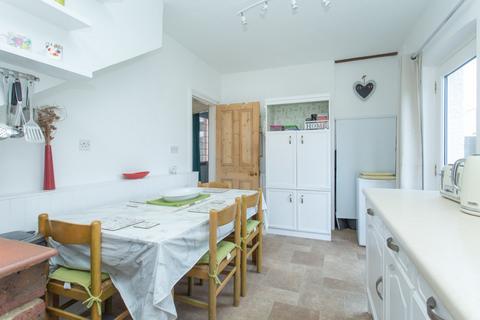 3 bedroom detached house for sale, The Avenue, St. Margarets-at-Cliffe, Dover, Kent, CT15