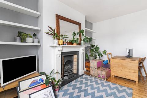 2 bedroom apartment to rent, Tregothnan Road, London, SW9