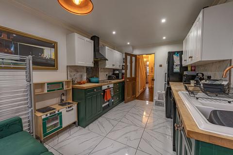 3 bedroom terraced house for sale, Barrack Hill, Newport, NP20