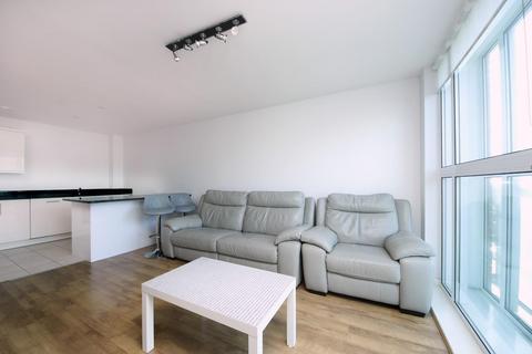 2 bedroom apartment for sale, Granville Gardens, W5