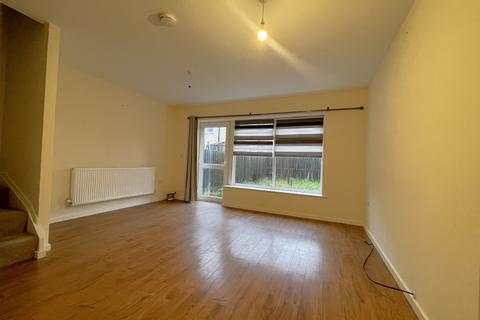 3 bedroom detached house to rent, Hepworth Drive, Aston S26