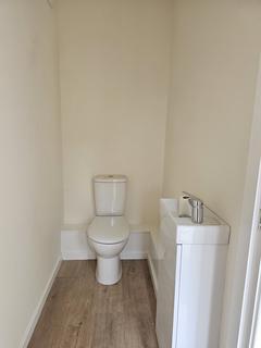 3 bedroom detached house to rent, Hepworth Drive, Aston S26