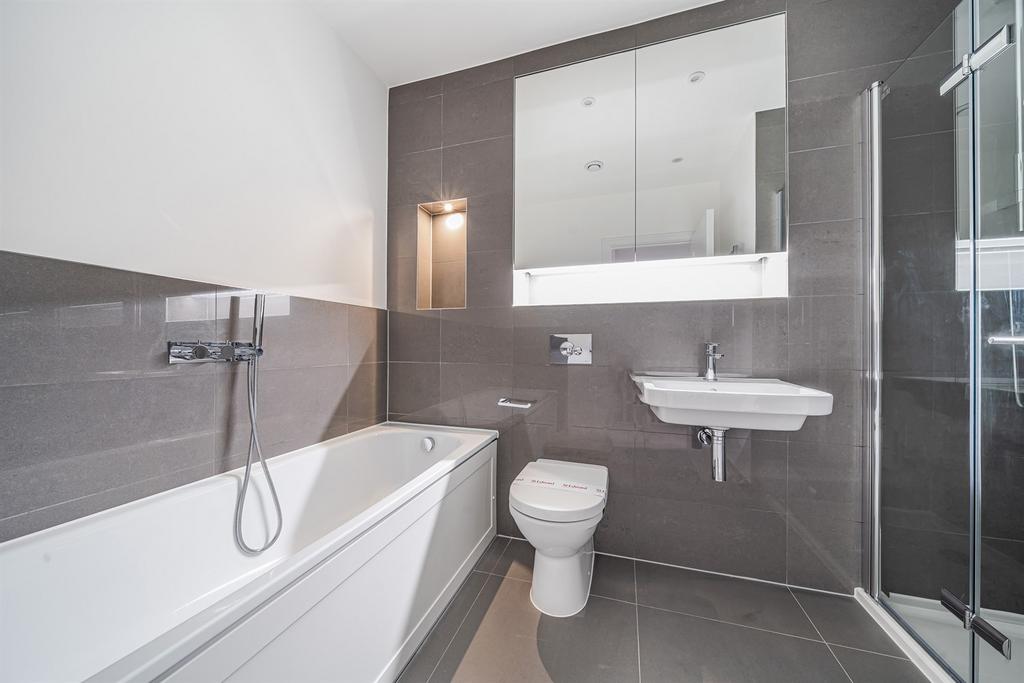 Family bathroom