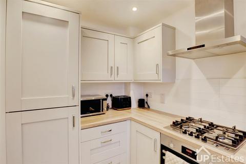 2 bedroom end of terrace house for sale, Marans Grove, Nuneaton