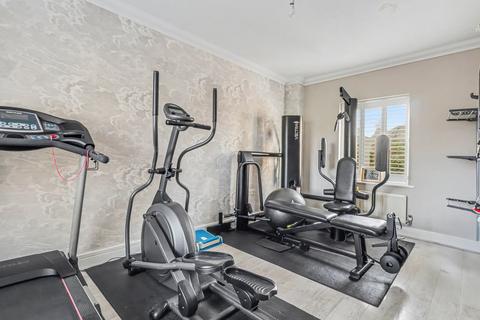5 bedroom semi-detached house for sale, Boundary Way, Shoeburyness Garrison SS3