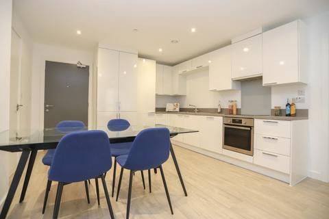 2 bedroom apartment to rent, Clippers Quay Salford M50