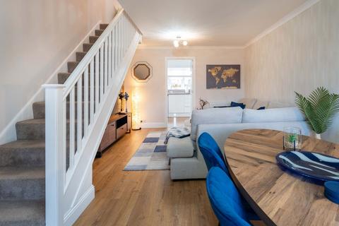 2 bedroom semi-detached house for sale, Inglis Drive, Carronshore, FK2