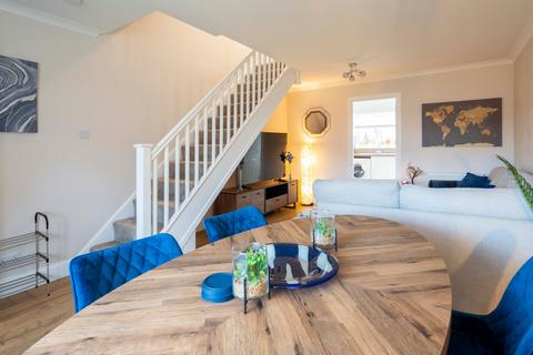 2 bedroom semi-detached house for sale, Inglis Drive, Carronshore, FK2