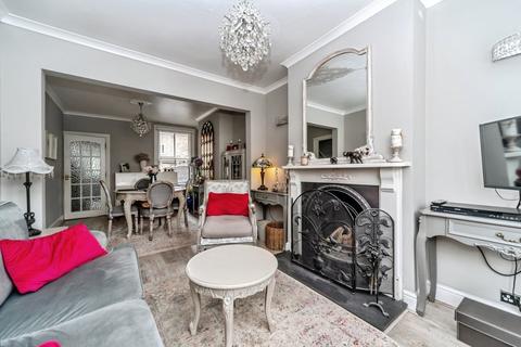 3 bedroom terraced house for sale, George Street, Bedford MK40