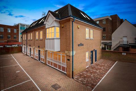 1 bedroom apartment to rent, Priestgate, PETERBOROUGH PE1