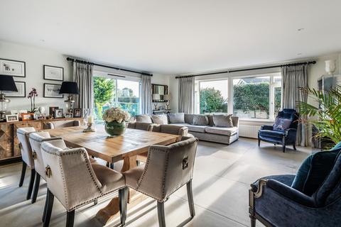 4 bedroom detached bungalow for sale, Ball And Wicket Lane, Farnham, GU9