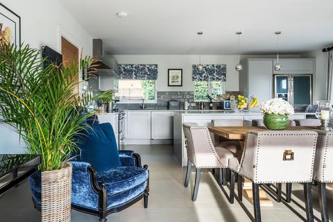 4 bedroom detached bungalow for sale, Ball And Wicket Lane, Farnham, GU9