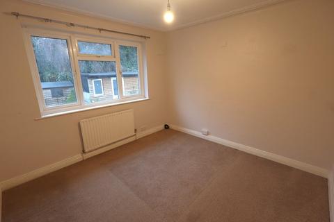 undefined, Courtlands Drive, Watford WD17
