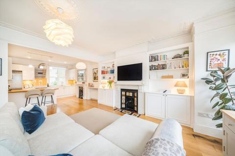 3 bedroom flat for sale, Mexfield Road, London SW15