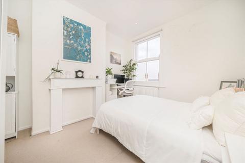 undefined, Chiswick High Road, London W4