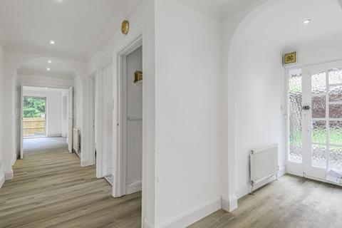 undefined, Highfield Hill, London, SE19