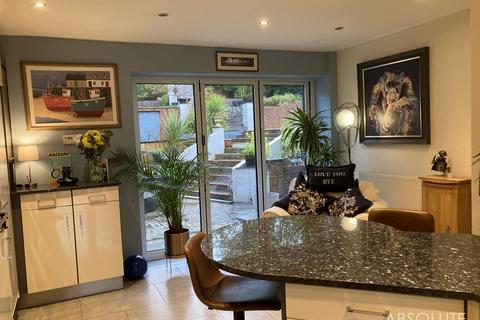 4 bedroom detached house for sale, Brixham Road, Paignton, TQ4
