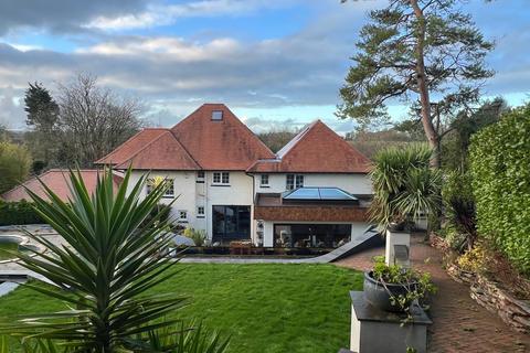4 bedroom detached house for sale, Brixham Road, Paignton, TQ4