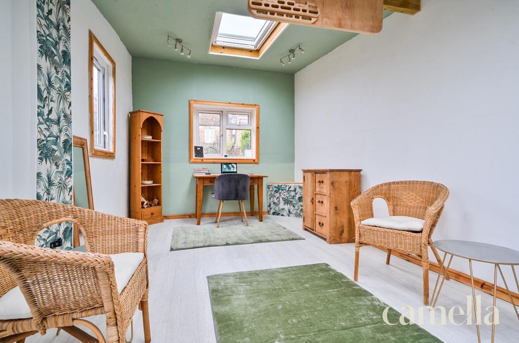 Outbuilding / Home Office