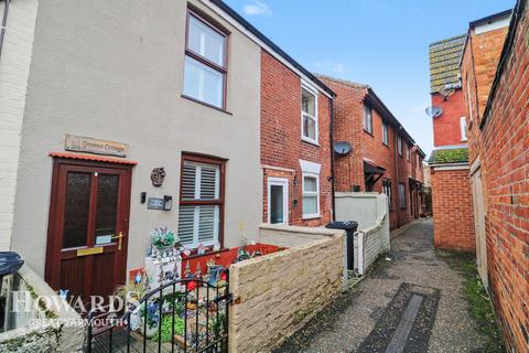 1 bedroom terraced house for sale - St James Walk, Great Yarmouth