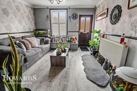 1 bedroom terraced house for sale, St James Walk, Great Yarmouth