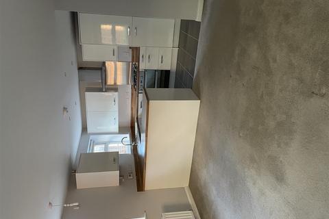 2 bedroom flat to rent, Horse Fair Lane, Rothwell NN14