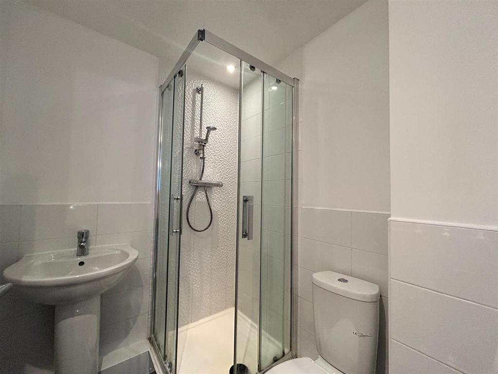 120 HFL En Suite 26.1.2026.jpg
