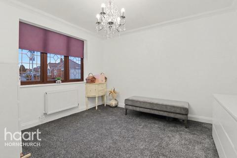undefined, Kenilworth Gardens, Hornchurch