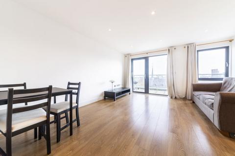 2 bedroom flat to rent, Mercury House, Canning Town E16