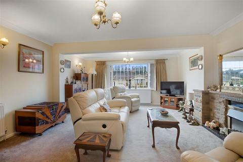 2 bedroom detached bungalow for sale, Malham Close, Chesterfield