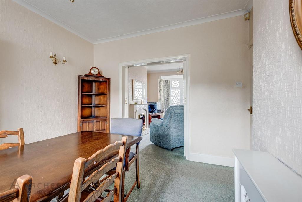 16 Headland Road(Interior)-8.jpg