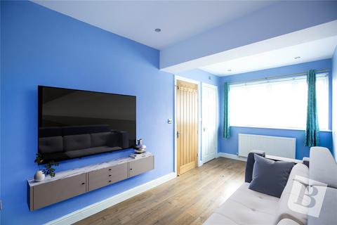 3 bedroom semi-detached house for sale, Rochester Road, Hornchurch, RM12