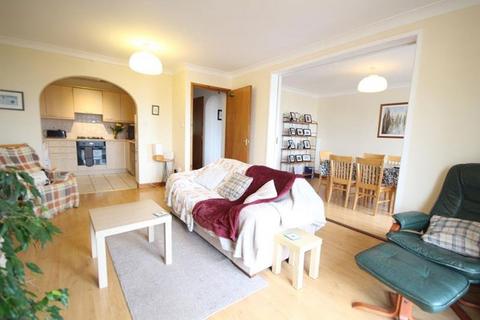 undefined, Student only 2 Bed Apartment