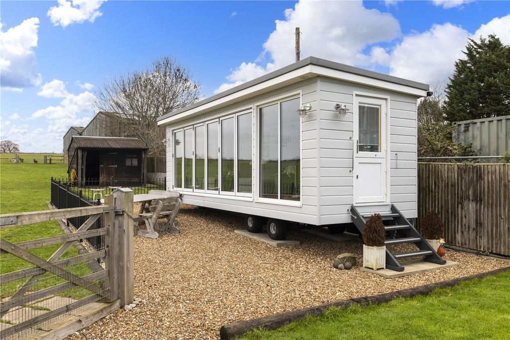 Outbuilding