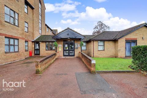 1 bedroom retirement property for sale, Pittman Gardens, ILFORD