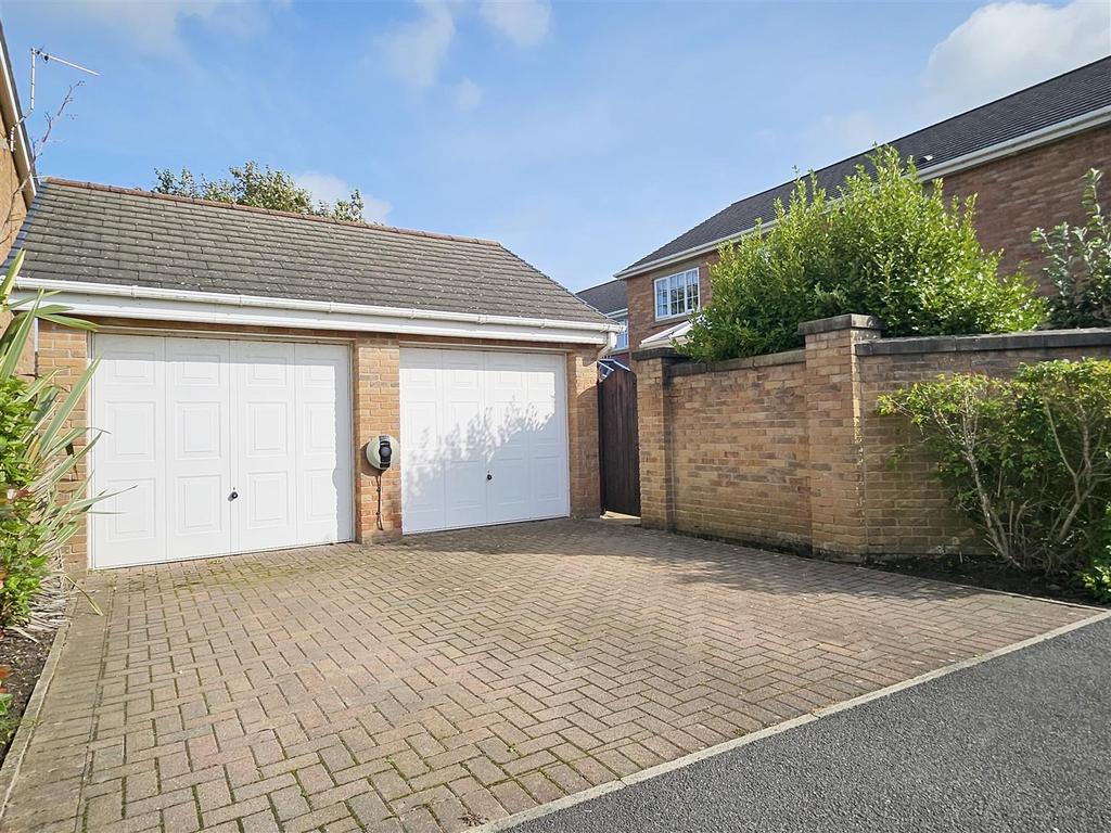 Double garage