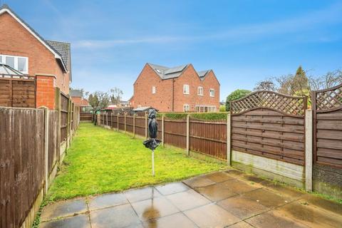 3 bedroom semi-detached house for sale, Ivanhoe Road, Lichfield