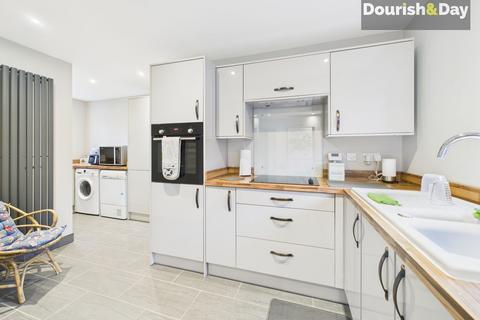3 bedroom semi-detached house for sale, Wildwood Drive, Stafford ST17