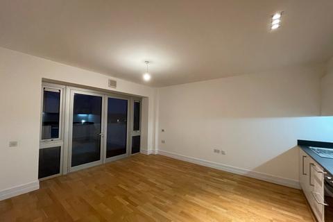 2 bedroom flat to rent, Elbow Lane, Leicester LE1