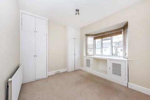 3 bedroom house to rent, Bicester Road, Richmond TW9