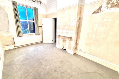 4 bedroom semi-detached house for sale, The Avenue, Egham, Surrey, TW20