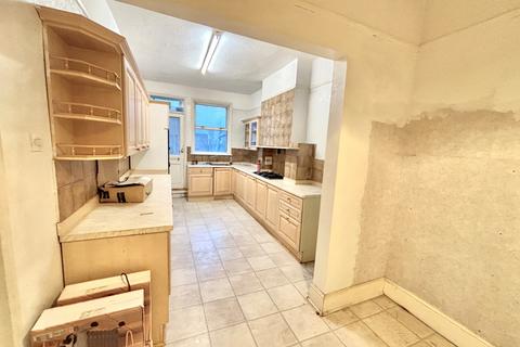 4 bedroom semi-detached house for sale, The Avenue, Egham, Surrey, TW20