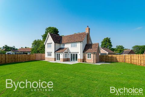 4 bedroom detached house to rent, Clayhall Court, Acton