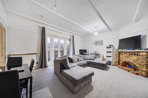 undefined, Mitcham Park, Mitcham CR4