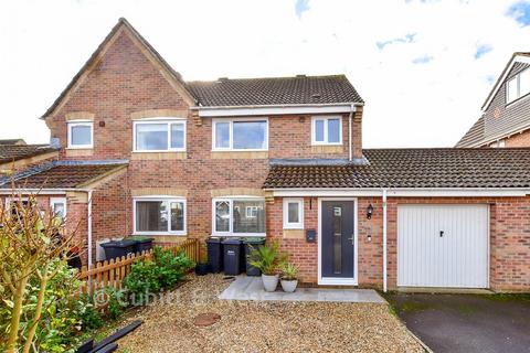 undefined, Camelia Close, Havant, Hampshire