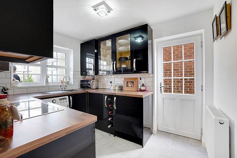 undefined, Anne Boleyn Close, Sheerness ME12